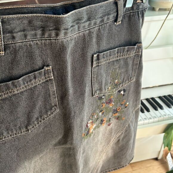 Tristan & Iseut Embroidered A-Line Denim Skirt 29" M - Picture 8 of 16